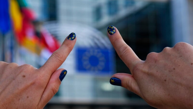 Parlamenti Evropian refuzon dy kandidatë për komisionarë