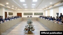 Armenia - Prime Minister Karen Karapetian meets with foreign diplomats based in Yerevan, 13Jan2017.