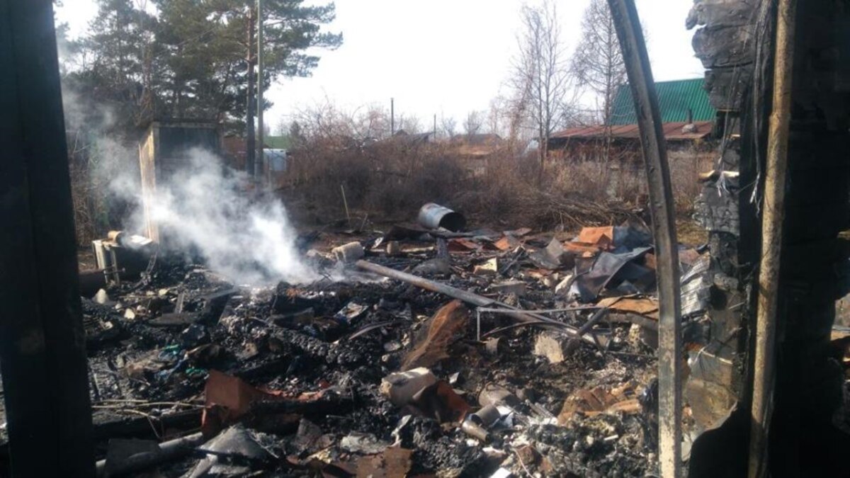 Activist In Siberia Says Dacha Destroyed By Arson