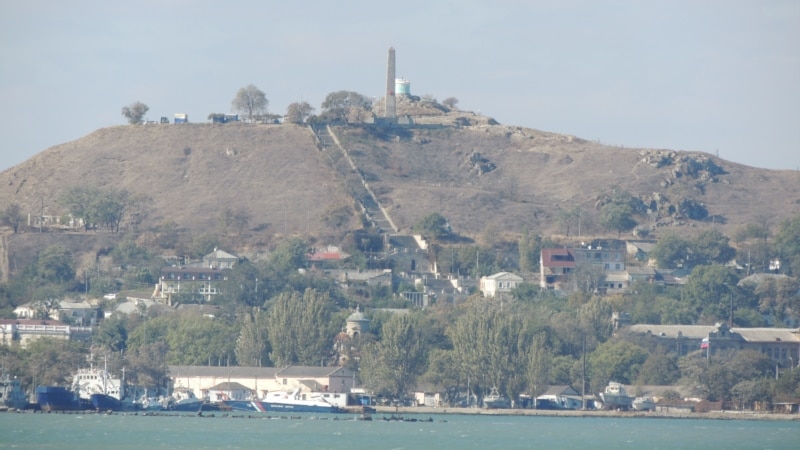 Крымский депутат утверждает, что остановил «незаконную стройку» на горе Митридат в Керчи