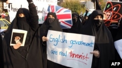 Антибританские протесты в Тегеране продолжаются.