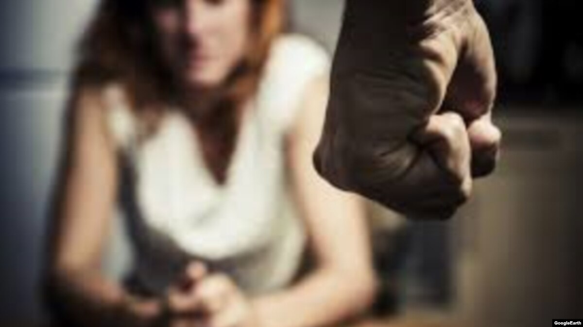 Вазон с цветами для сада Вазон с цветами для сада