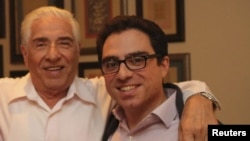 Baquer Namazi (left) and one of his sons, Siamak (right), were sentenced to 10 years in prison in Iran on what the United States and the UN say were trumped-up spying charges. 
