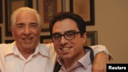 Siamak Namazi (sağda) və Baquer Namazi