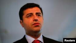 Lideri i partisë kurde në Turqi Selahattin Demirtas