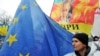 ЄС застерігає владу Януковича від насилля і не полишає надій на асоціацію у Вільнюсі 