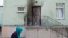 Следы взрыва на двери мечети в Дрездене