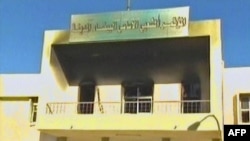 В Ливии демонстранты поджигают административные здания во время антиправительственных протестов