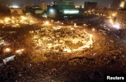 Sheshi Tahrir, 11 shkurt 2011...