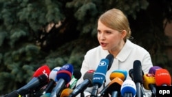 Former Prime Minister Yulia Tymoshenko announces plans to run for president at a press conference in Kyiv on March 27.