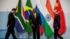 Ктраўнікі Кітаю, ПАР і Расеі на адной з ранейшых сустрэчаў у рамках саміту BRICS. Архіўнае фота
