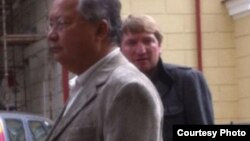 Журналистке кол салууга буйрук берген деп мурдагы президенттин иниси Жаныш Бакиевдин аты аталып жүрөт