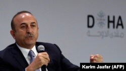 Mevlut Cavusoglu, ministrul de externe turc la Doha