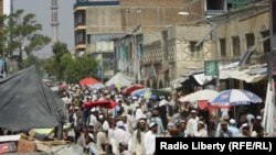 خوستیان د خوراکي توکو د بېې له لوړېدو سر ټکوي