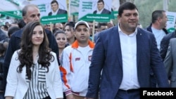 Armenia - Mayoral candidate Gevorg Parsian (R) holds an election campaign rally in Kapan, 18 October 2018.