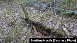 Томск облысындағы "арнайы қоныстанушылар" тұрған жеркепенің қалдығы. Ресей
