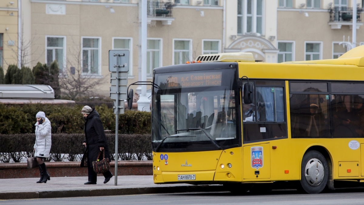 Україна вводить 35% спецмита на імпорт автобусів і вантажівок з Білорусі
