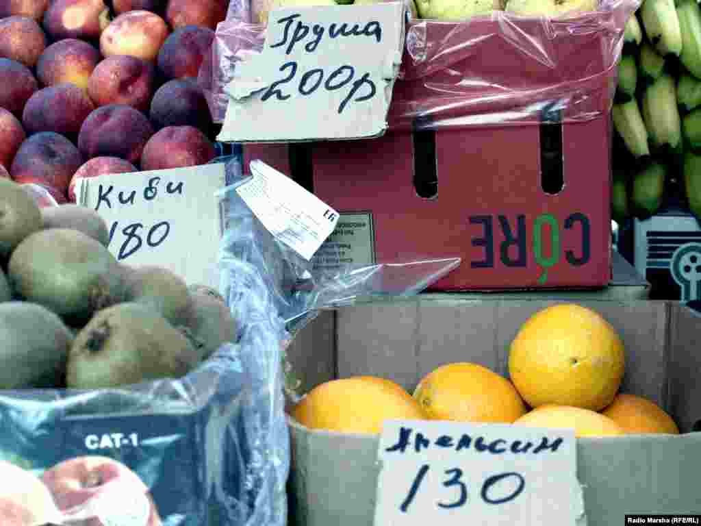 Мехаш: кхор - 200, киви- 180, апелсин - 130 сом