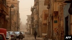 تصویر آرشیف: لیبیا یکی از کشور های که با مشکلات اقتصادی فراوانی رو بروست 