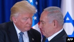 ԱՄՆ նախագահ Դոնալդ Թրամփը և Իսրայելի վարչապետ Բենյամին Նեթանյահուն Երուսաղեմում համատեղ ասուլիսից հետո, 22-ը մայիսի, 2017թ․
