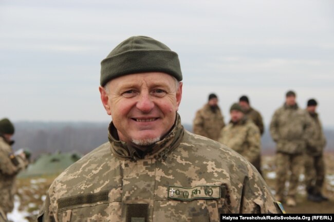 Олександр Довгий