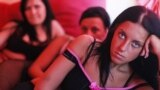 Prostituate române fotografiate la un club de la Schoenefeld, în Germania