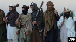 طالبان می‌گویند، برای چنین عملیات‌ها، یک لواء خاص دارند و تمام افراد شان مردان بالغ و دارای ریش اند.
