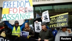 Protesti protiv izručenja Assangea SAD-u, London