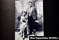 Frida Kahlo și Diego Rivera. Imagine de la o expoziție la Tbilisi în 2018