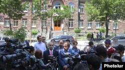 Armenia - Leaders of the opposition Yelk alliance hold a news conference outside the Central Election Commission in Yerevan, 12May2017.