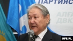 Kazakh Communist Party leader Serikbolsyn Abdildin