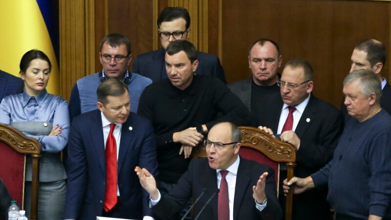 Ва Ўкраіне на 31 сакавіка прызначаныя чарговыя выбары прэзыдэнта