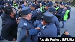 Оппозиционные лидеры и активисты требуют честных и прозрачных выборов. Баку, Азербайджан. 16 февраля 2020 года.