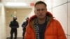«Навальний ставив під загрозу думську кампанію Кремля». Чи боїться Москва санкцій за отруєння опозиціонера