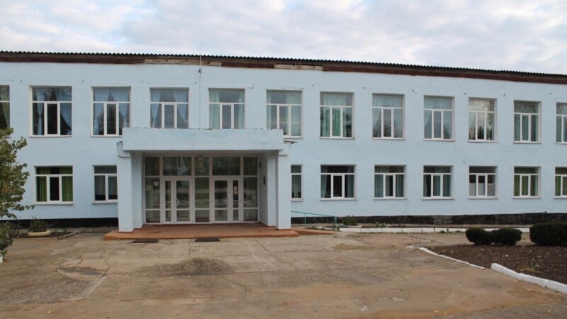 В Севастополе предприниматель незаконно пользовался частью помещения школы – прокуратура