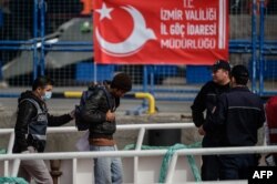 Миграция депaртаменти. Измир шаары. 8-апрель, 2016-жыл