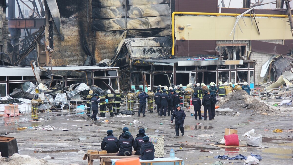 Death Toll Raised To 12 In Kazan Shopping Center Fire