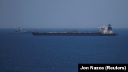 Transportuesi i naftës i konfiskuar në Gjibraltar 