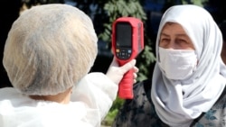 Mjerenje temperature prije ulaska u dom zdravlja, Sarajevo