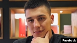 დაურ ბუავა, აფხაზი ბლოგერი