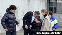 Гіёргія Вашадзэ сустрэлі рожныя і сябры