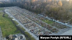 Cimitirul din Liov continuă să se extindă
