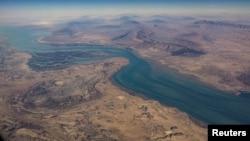 Pogled iz vazduha na iranske obale i ostrvo Kešm u Ormuskom moreuzu, 10. decembar 2023. 