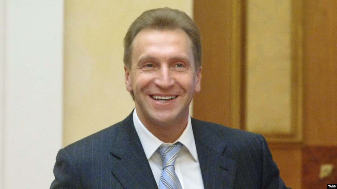 Игорь Шувалов рассказал законодателям, что стратегически Россия по-прежнему уверенно движется к запланированному экономическому росту, но с небольшими тактическими поправками