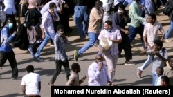 د سوډان د لاریونوالو یو انځور