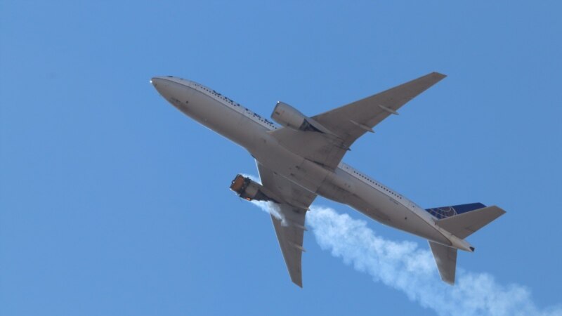 Boeing 777 prisilno sletio, otpala mu guma prilikom polijetanja