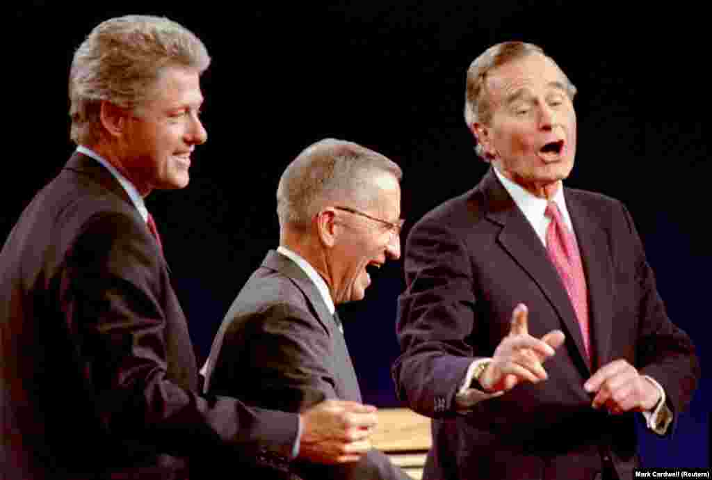 1992 рік: Три кандидати &ndash; Джордж Буш (старший), демократ Білл Клінтон і незалежний кандидат Росс Перо &ndash; поділили між собою сцену теледебатів. Наступним президентом Сполучених Штатів став Клінтон