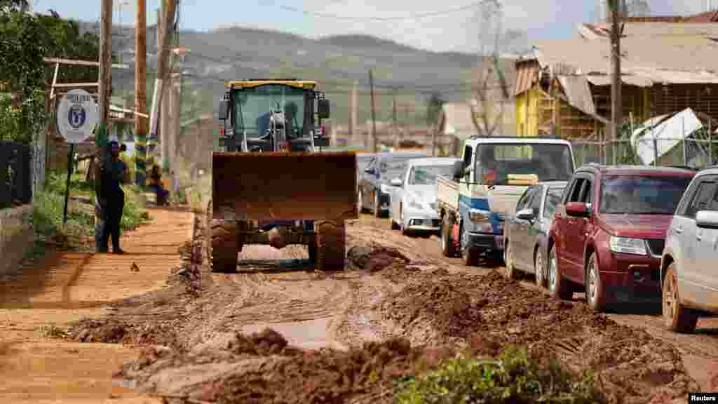A biztos, hogy sok tennivaló lesz. Több település teljesen elpusztult a karibi országban