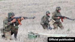 Nagorno-Karabakh -- Karabakh Armenian troops hold exercises, undated