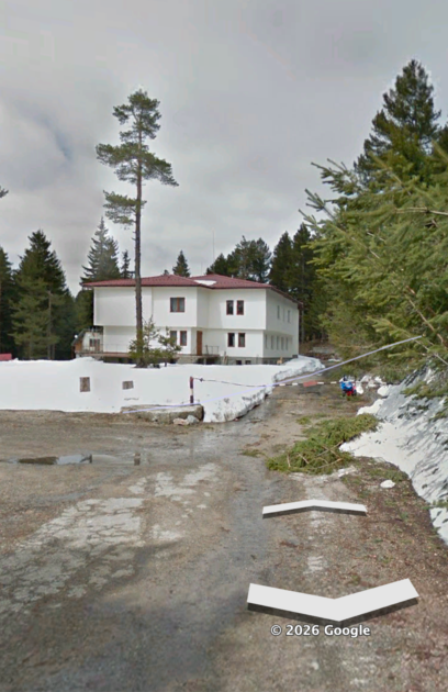 Духовен лидер повел последователите си към смъртта Това е официалната